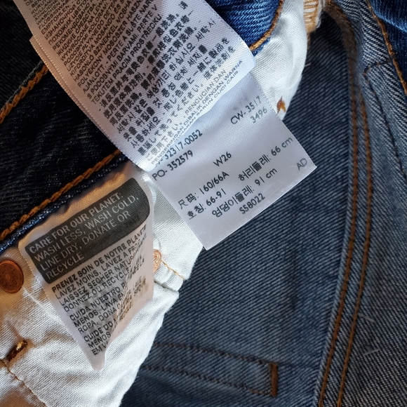 LEVI'S / 501 Jean Shorts in blue denim / Size 26 - Picture 6 of 6